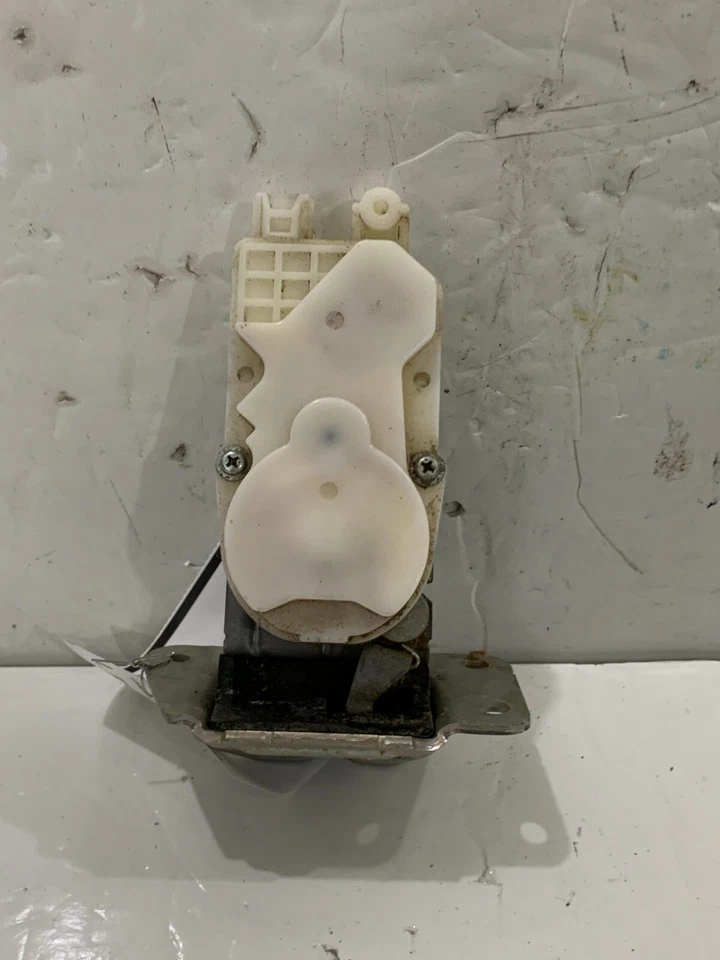 2013 三菱 RVR 后备箱释放锁执行器原始设备制造商 — 第 1/4 张图片