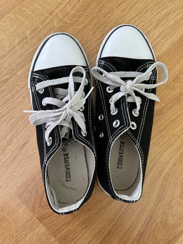 Scarpe da ginnastica basse Converse All Star Chuck Taylor bambini taglia 2 5 nere bianche