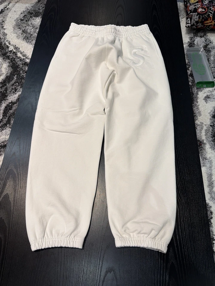 Pantalones deportivos Supreme S Logo blancos (PS25) nuevos talla grande **RAROS SUPREME* Foto 1 de 4