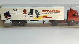 C 128 - Camion MB 1626 Sattelzug WIKING 29 542 SITAG Büro Sulky - Bild 1 von 9
