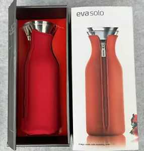 Eva Solo Copertura Isolante Frigorifero Vetro Caraffa Rosso 1,0 L - 33,8 once NUOVO - Foto 1 di 11