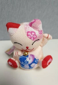 Muñeca Kawaii Japonesa Gato de la Suerte Fortune Neko Maneki-Neko Mascota - Imagen 1 de 2