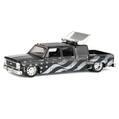 M2 Machines 1/64 1973 Chevy Cheyenne Super30 Stars & Stripes Truck 39000-MJS07 - Immagine 1 di 4