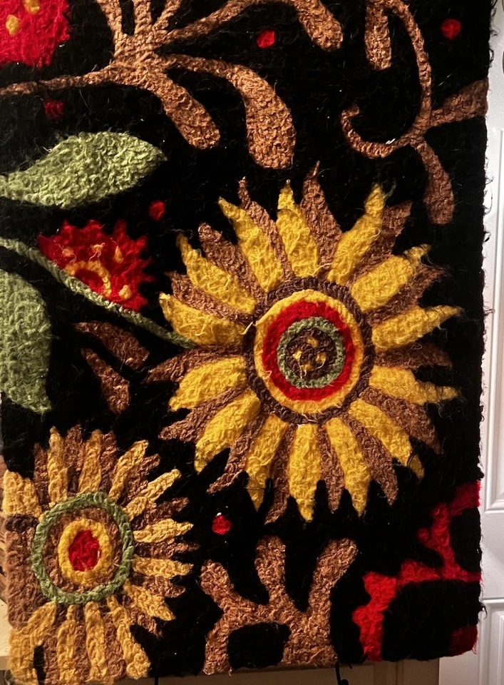 Alfombra de dispersión de girasoles Jellybean Provence 20" x 30" aspecto de lana lavado a máquina Foto 1 de 4