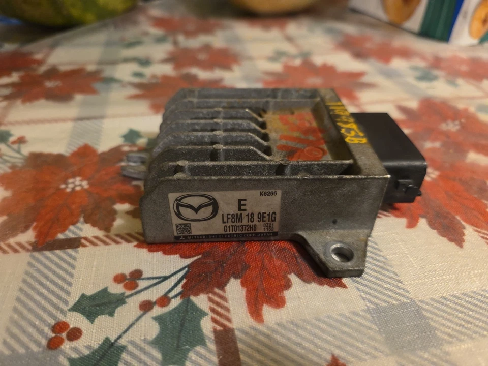 2010-11 Mazda 3 2.0L Used TCM TCU Transmission Control Module LF8M 18 9E1G OEM - Image 1 of 4