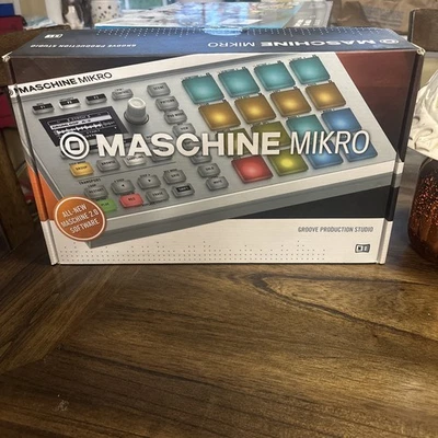 Native Instruments Maschine Mikro MK2 - Black - barely used - Image 1 of 4