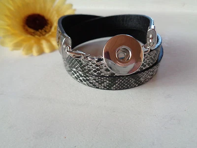 Kunstleder Chunk Wickelarmband schwarz/weiß    schlangenleder silber - Bild 1 von 3