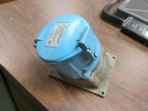 Russellstoll Receptacle w/ Base 6FP404 60A 480V 3PH Used - Picture 1 of 1