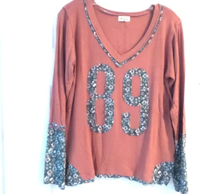 POL Dusty Ginger V-Neck Top-Large New - Picture 1 of 6