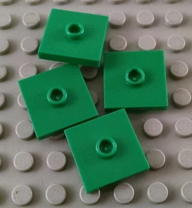 Lego Menge 4 grüne 2x2 Fliesen mit Mittelbolzen - Bild 1 von 1