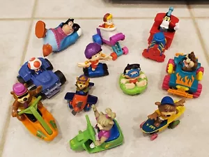 Siehe VIDEO!! McDs Happy Meal Spielzeug verschiedene Charaktere - VINTAGE - Bild 1 von 2