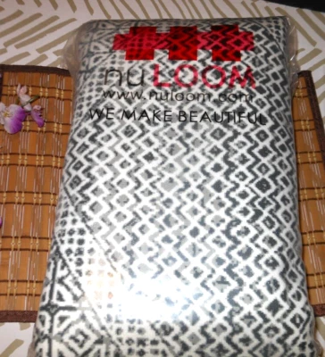 nuLOOM Tribal Machine Washable  Area Rug, 4' x 6'  Grey New, Fast Shipping! - Image 1 of 4