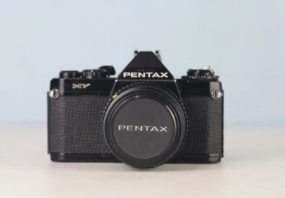 Cámara Pentax MV con lente SMC Pentax-M 50 mm f2.0 Foto 1 de 4