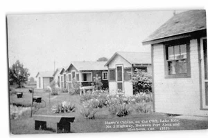 Postcard Harry's Cabins Lake Erie Ont Canada No. 3 Highway Port Alma 1940s RPPC - Picture 1 of 2