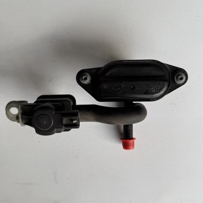 Electroválvula de control de purga OEM 2016 Mazda Miata MX-5 ND purga EVAP Foto 1 de 2