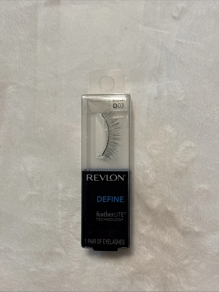 Revlon Featherlite Technology False Eyelashes D03 DEFINE - Image 1 of 1