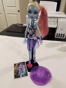 Monster High - Abbey Bominable - Skull Shores - W9184 - Foto 1 di 4