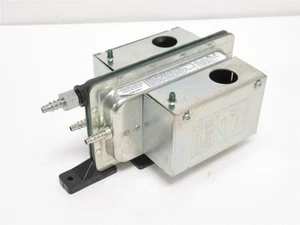 226179 New-No Box; CCI DDP-109-436 Dual Setpoint Air Pressure Sensing Switch - Picture 1 of 5