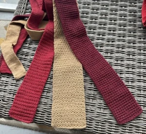 Juego de 3 corbatas de gallo vintage para hombre lana mohair tejido rojo beige - Imagen 1 de 10