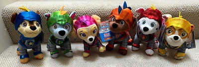 Juego de 6: PAW PATROL Rescue Knights 8" Peluche: SKYE ROCKY ZUMA CHASE + 2 con etiquetas! Foto 1 de 4