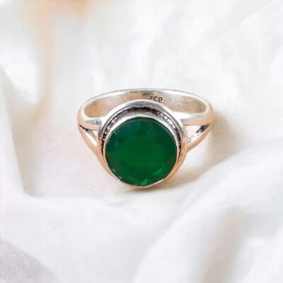 Green Onyx Natural Gemstone Ring for Women 925 Sterling Silver Gift - Image 1 of 4