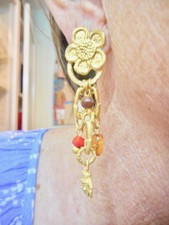 Vintage Gold Tone Flower Long Dangle Pierced Earrings