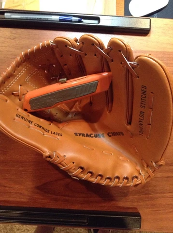 NOS Syracuse Chiefs Unused Baseball Glove SGA Stadium Giveaway Right Child Glove Cover
