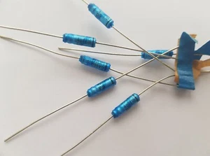 5 x 4.7uF 16V PHILIPS 030 KO Aluminium Foil Electrolytic Axial Capacitor - Picture 1 of 1