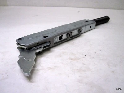 Bisagra izquierda puerta horno 140055244010 AEG Foto 1 de 4