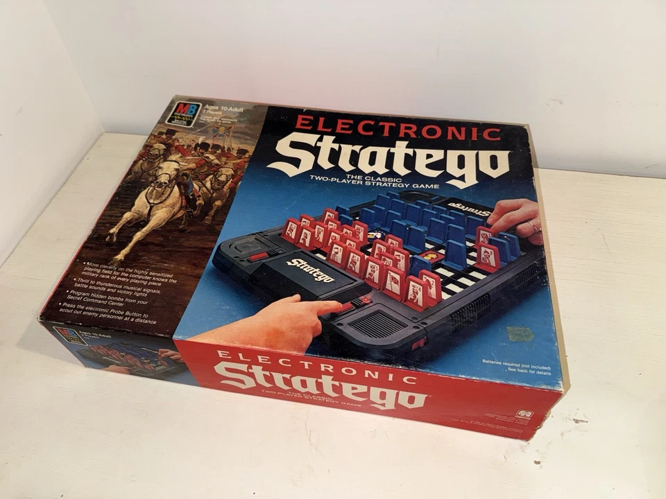 1982 Electronic Stratego Game by Milton Bradley Complete/Works Great Condition - Image 1 of 2