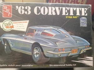 AMT '63 Corvette Sting Ray Street Rod Model Retro Deluxe Reissue - Imagen 1 de 7