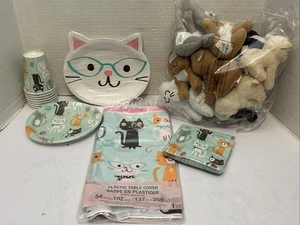 New*Purr-Fect Party Cat Themed Birthday Party Service for 8*Plate/Napkin/Cup - Picture 1 of 2