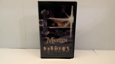 Merlin (VHS, 1998) - Helena Bonham Carter, Clamshell Case, Fantasy Adventure - Image 1 of 4