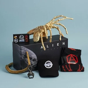 A-BOX ALIEN COVENANT Ltd Edition Box Life Size Replica Face Hugger LARGE T-shirt - Picture 1 of 1