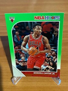 2019-20 NBA Hoops Neon Green WENDELL CARTER JR. # 29 Chicago Bulls