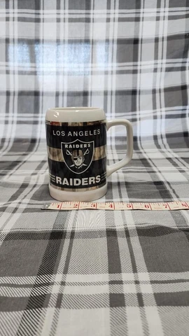 Vintage NFL Los Angeles Raiders Mug Cover