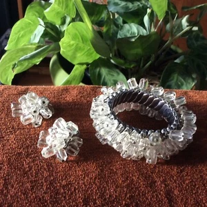 VINTAGE 1950's SILVER TONE EXPANDABLE CRYSTAL BRACELET & EARRING SET - Beautiful - Picture 1 of 8