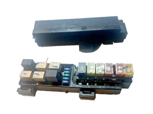 Suzuki  Sicherungskasten Steuergerät - Picture 1 of 15