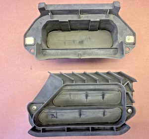 99 Honda Prelude Rear Bumper Trunk Air Vent Side Quarter Panel Flaps 97-01 - Foto 1 di 9
