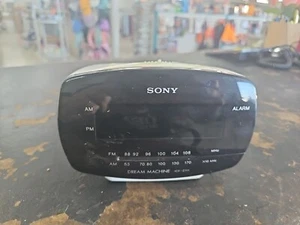 Vintage Sony ICF-C111 Dream Machine Clock Radio Large display, AM/FM White Clean - Picture 1 of 7