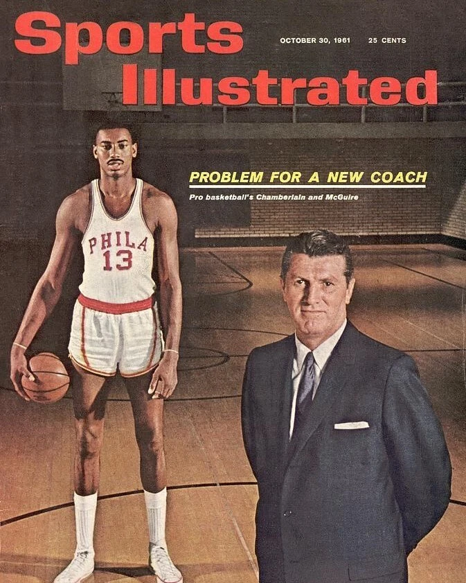 威尔特·坎伯兰和弗兰克·麦克吉尔 8 X 10 照片费城战士篮球 NBA — 第 1/1 张图片