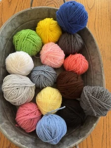 15-SCRAP YARN BALLS OF 4-PLY YARN 12 oz. Acrylic Granny Square Project New H-7 - Picture 1 of 4