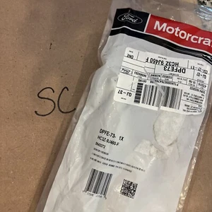 EGR Pressure Sensor  Motorcraft  DPFE73, HC3Z-9J460-E - Picture 1 of 2