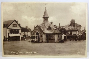 POSTKARTE: The Square, Chagford, Devon, Frith & Co., unbespielt - Bild 1 von 2