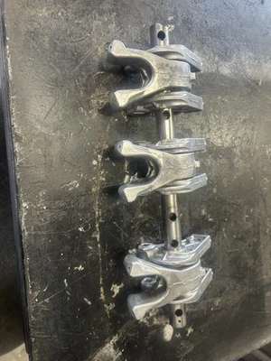 Sea-Doo GTX RXP 215 2006-2017 OEM admisión/escape brazos basculantes y conjunto de eje Foto 1 de 2