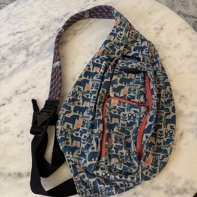 Bandolera KAVU Cuerda Bandolera COZY CRITTERS Mochila Bolso Folclore Animales Difícil de Encontrar Raro Foto 1 de 4