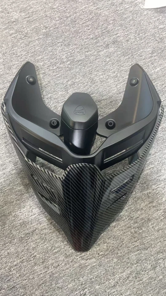 Carenado trasero cubierta de asiento trasero con capucha individual para Ducati Panigale V4 S V2 Streetfighter Foto 1 de 4