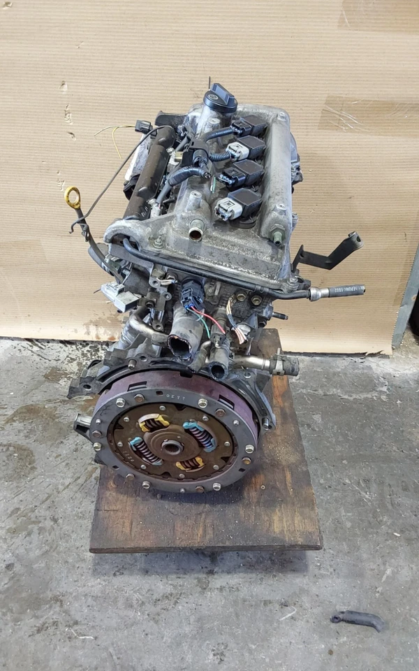 Toyota Prius 2002 conjunto de motor V4 de 1,5 L fabricante de equipos originales Foto 1 de 4