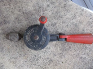 CLAWSON DRILL WITH ADJUSTABLE HEAD HAND DRILL ADJ HEAD PAT # 2310759 9 FEB 1943 - Picture 1 of 11