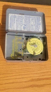 Intermatic T103 Mechanical 24-hour Dial Time Switch - Picture 1 of 6